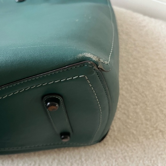 Coach Green Leather Tote Bag - Picture 3 of 7